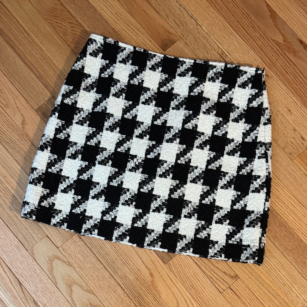 Loft houndstooth mini skirt